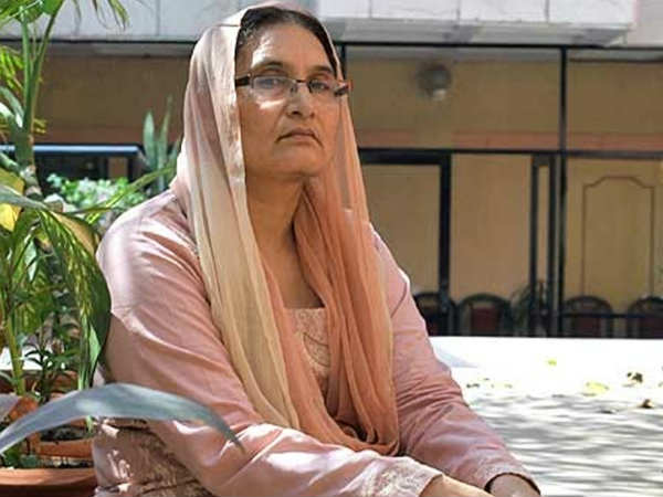 कैराना से तबस्सुम हसन ने जीतकर यूपी के लिए बना दिया एक और अनोखा रिकॉर्ड कैराना से तबस्सुम हसन ने जीतकर यूपी के लिए बना दिया एक और अनोखा रिकॉर्ड