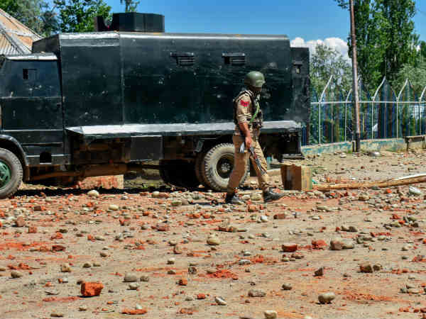 tral-firing.jpg tral-firing.jpg