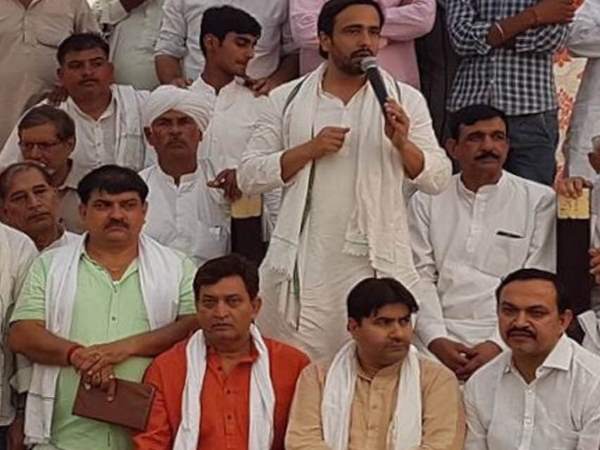 बागपत भी जाएंगे पीएम, विपक्ष कर रहा विरोध
