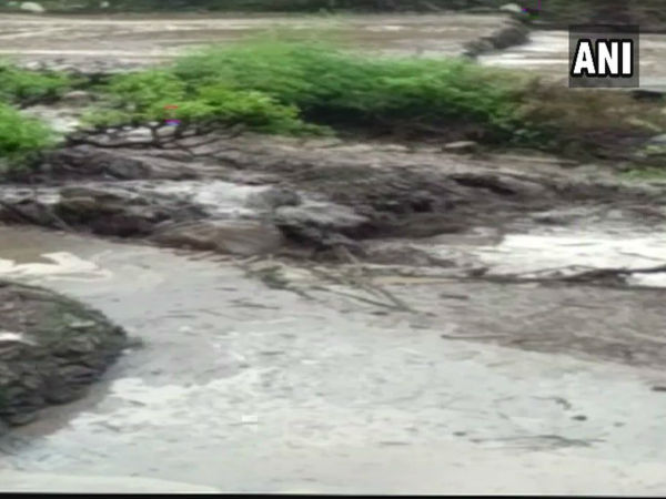 Uttarakhand: Cloud burst after heavy rain in Ghansali area of Tehri, ITBP is on alert Uttarakhand: Cloud burst after heavy rain in Ghansali area of Tehri, ITBP is on alert