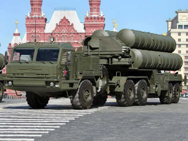 भारत खरीदने जा रहा है रूस से S-400 मिसाइल सिस्टम भारत खरीदने जा रहा है रूस से S-400 मिसाइल सिस्टम