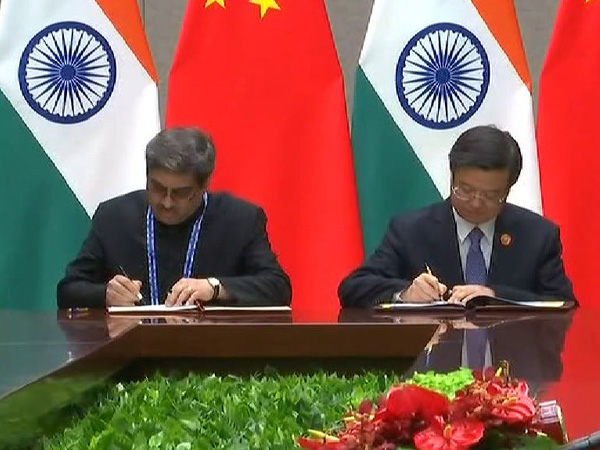 SCO Summit: भारत और चीन के बीच 2 समझौतों पर हस्ताक्षर SCO Summit: भारत और चीन के बीच 2 समझौतों पर हस्ताक्षर