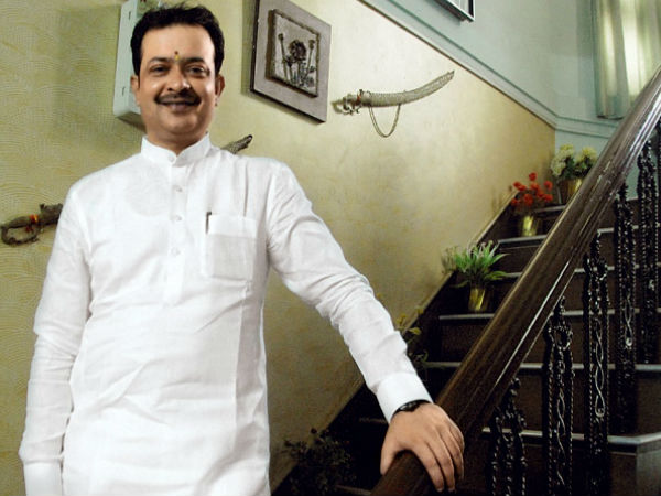 विनायक पिछले 15 सालों से भय्यू जी महाराज की सेवा कर रहा था