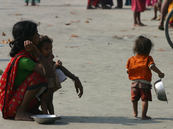हर मिनट में 44 भारतीय भीषण गरीबी से बाहर आ रहे