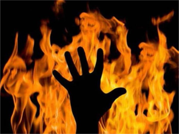 एक सदस्य हुआ बुरी तरह घायल