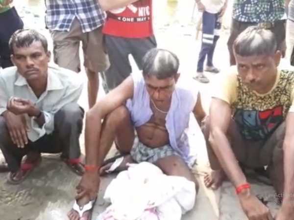 Three thief caught red-handed in Varanasi Three thief caught red-handed in Varanasi