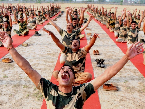 दो साल पहले रामदेव ने किया था बीएसएफ को ट्रेन