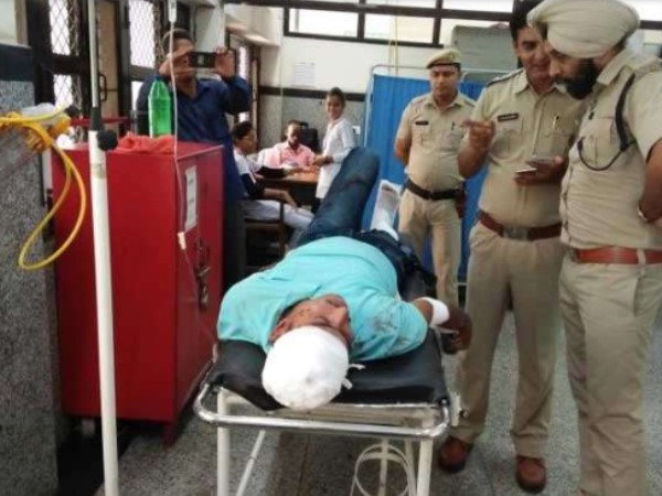 तीसरी मंजिल से लगा दी छलांग