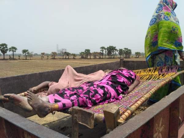 Triple murder case in Gaya,dead bodies found in tractor Triple murder case in Gaya,dead bodies found in tractor
