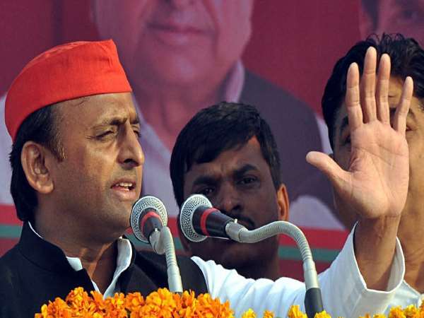 'सम्मान देने में समाजवादी हमेशा आगे'