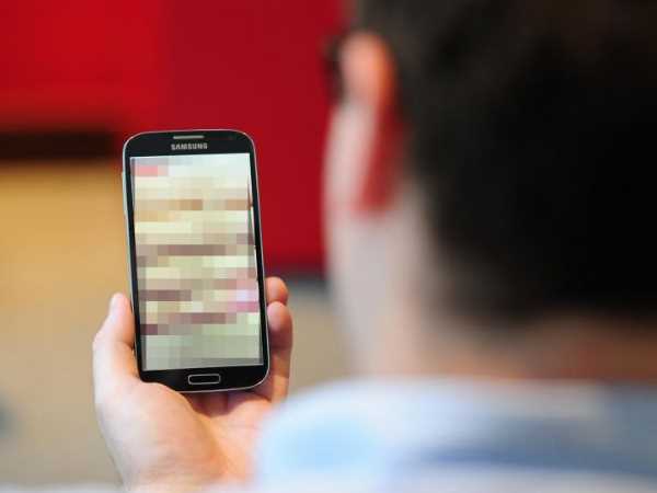 Obscene clip of wife found in mobile by husband in Bareilly Obscene clip of wife found in mobile by husband in Bareilly