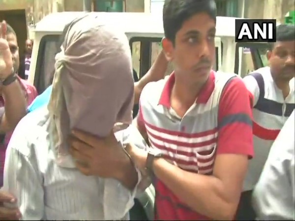 Special Task Force of Kolkata Police arrested 57-year-old man Special Task Force of Kolkata Police arrested 57-year-old man