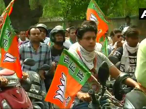 भाजपा ने बताया जनसंपर्क का सुपर संडे