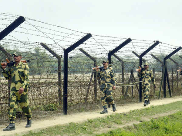 एलओसी और बॉर्डर पर पाकिस्तान की पोस्ट्स पर हमले