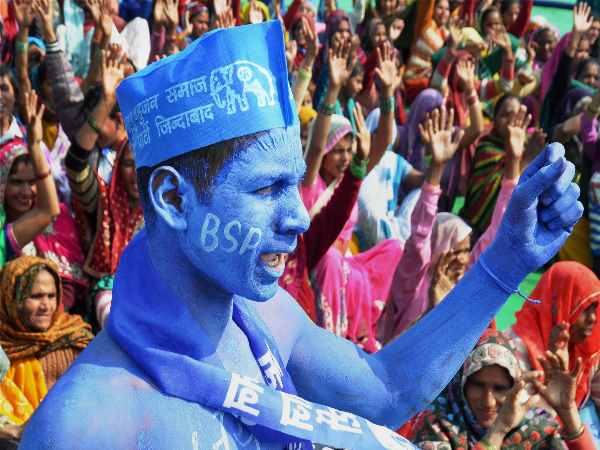बसपा का वो कैंप, जिसमें मिला दलितों को इशारा
