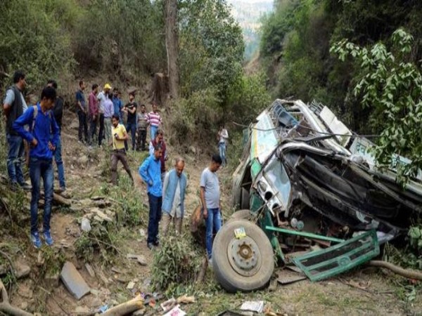 Tamil Nadu bus falls into gorge in Ooty many died Tamil Nadu bus falls into gorge in Ooty many died