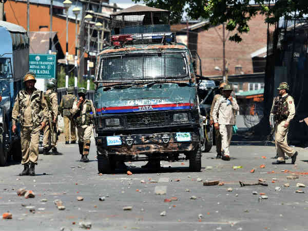 crpf-grenade-attack-srinagar.jpg crpf-grenade-attack-srinagar.jpg