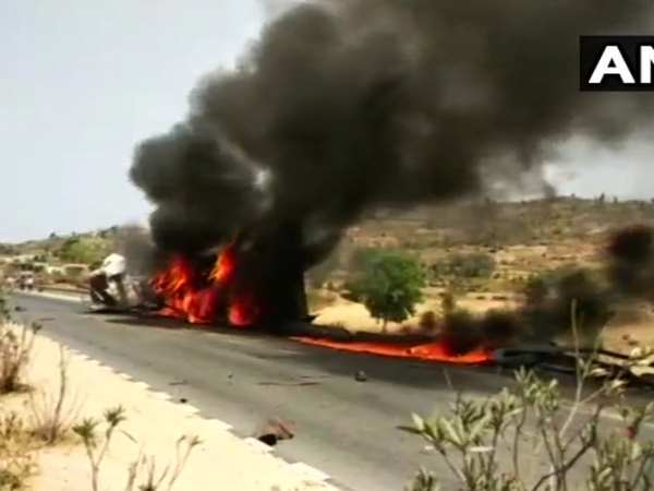 Five persons including two CRPF personnel killed in road accident Udaipur Rajasthan Five persons including two CRPF personnel killed in road accident Udaipur Rajasthan