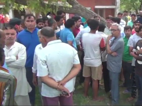 घर बुलाकर उतारा मौत के घाट