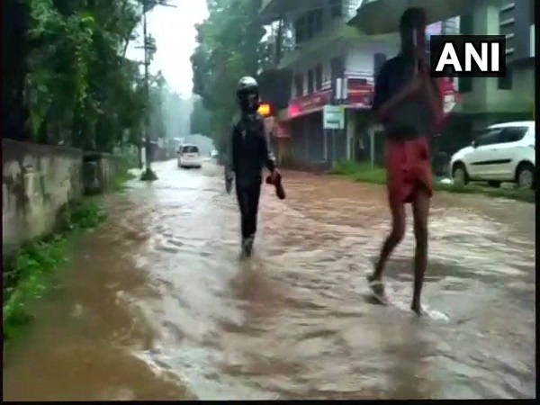 Kerala: 3 people dead, 8 people feared trapped in a landslide due to heavy rainfall Kerala: 3 people dead, 8 people feared trapped in a landslide due to heavy rainfall