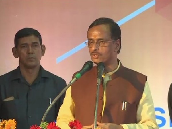 'सीता जी टेस्ट ट्यूब बेबी हो सकती हैं'