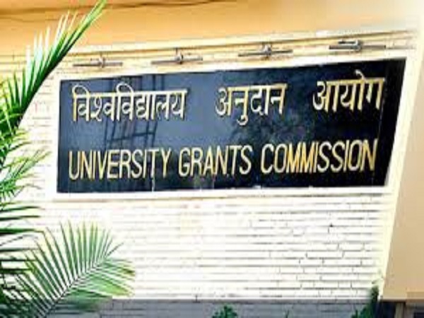 यूनिवर्सिटी शिक्षकों की भर्ती के लिए अलग नियम व मापदंड