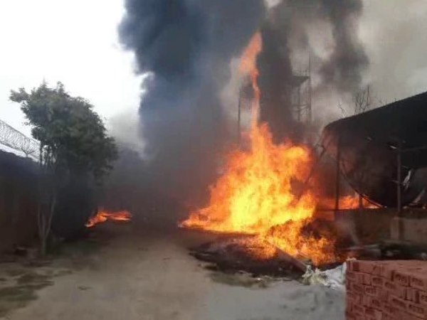 Fire in a chemical factory in meerut rescue operations underway. Fire in a chemical factory in meerut rescue operations underway.
