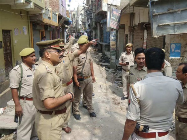 पुलिस ने छह आरोपियों के खिलाफ मामला दर्ज कर लिया है