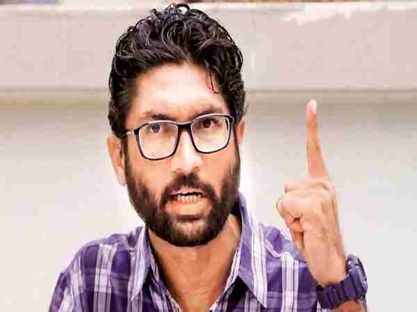 गुजरात के वडगाम से विधायक हैं जिग्नेश
