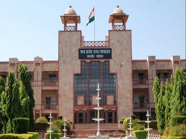 परिजनों ने कार्ट में दायर की थी याचिका