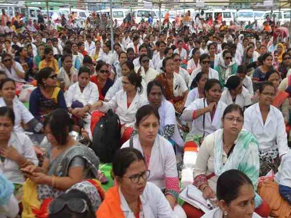 Raipur Over 600 nurses arrested for demanding pay hike Raipur Over 600 nurses arrested for demanding pay hike
