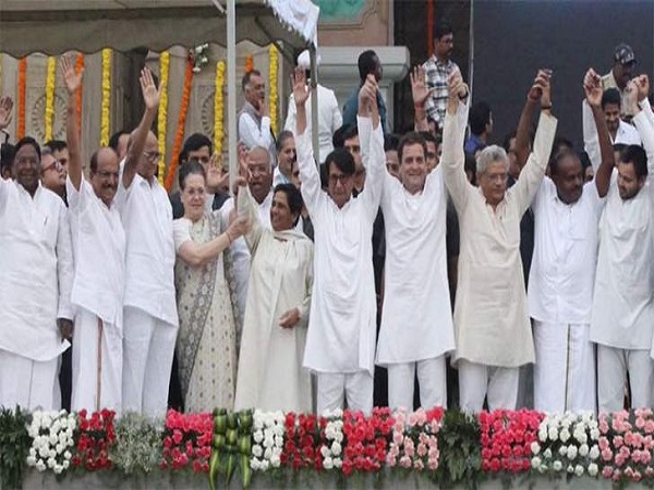 विपक्षी दलों की एकजुटता मोदी सरकार के लिए चुनौती