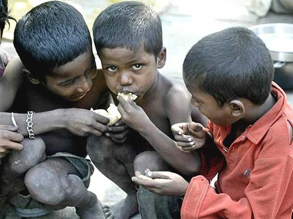क्या है रिपोर्ट में गरीबी का पैमाना