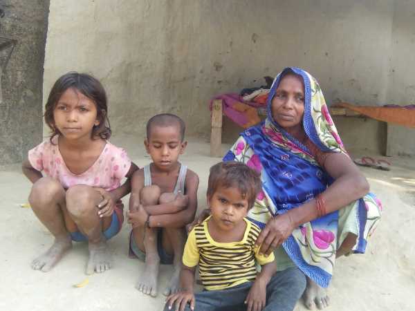 A husband killed his wife who cotested Pradhani election in Raebareli A husband killed his wife who cotested Pradhani election in Raebareli