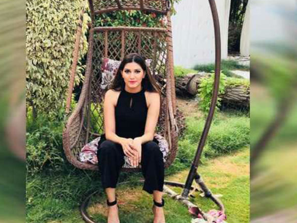 सपना चौधरी ने शेयर की दिलकश तस्वीरें