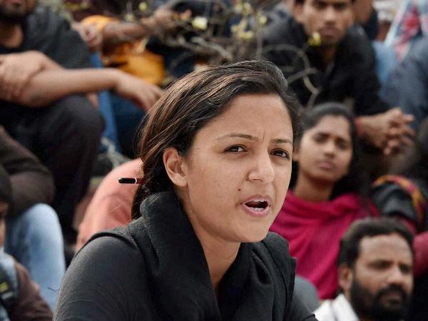 जेएनयू में मिला दाखिला शेहला रशीद की लाइफ का टर्निंग प्वाइंट था