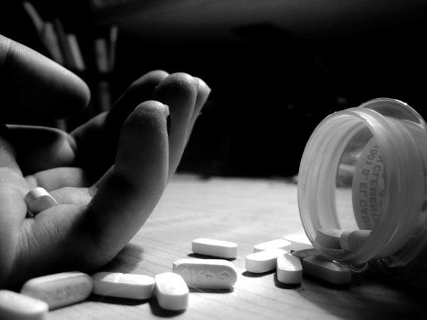 government teacher commits suicide in sikar rajasthan government teacher commits suicide in sikar rajasthan