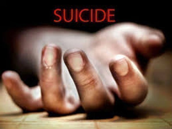 पत्नी ने वरिष्ठ अधिकारियों पर लगाए थे आरोप