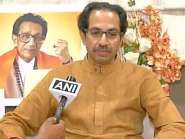 'पीएम मोदी की सुरक्षा के मामले पर राजनीति ठीक नहीं'