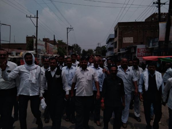 देशव्यापी आंदोलन की चेतावनी