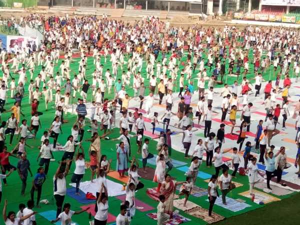 World Yoga Day Celebrated in Varanasi World Yoga Day Celebrated in Varanasi
