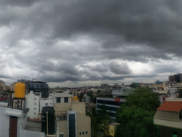Monsoon update: कर्नाटक-मुंबई में भारी बारिश का अलर्ट जारी Monsoon update: कर्नाटक-मुंबई में भारी बारिश का अलर्ट जारी