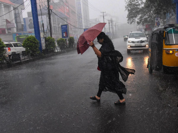 Thunderstorm Hailstone occur at Gonda, Shravasti and Faizabad districts thursday night Thunderstorm Hailstone occur at Gonda, Shravasti and Faizabad districts thursday night
