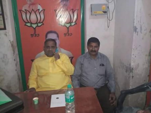 bjp office truns into bettleground in allahabad bjp office truns into bettleground in allahabad