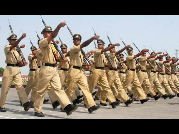 133 of 136 IPS-officers fail exams, but still in service 133 of 136 IPS-officers fail exams, but still in service