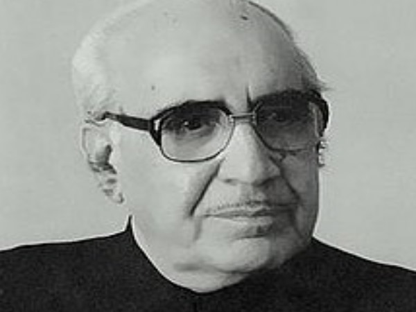 बेनजीर का उदय और तीसरी बार राष्ट्रपति शासन