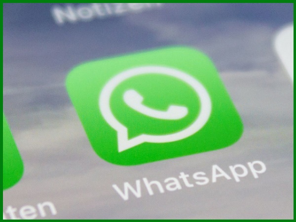 WhatsApp WhatsApp