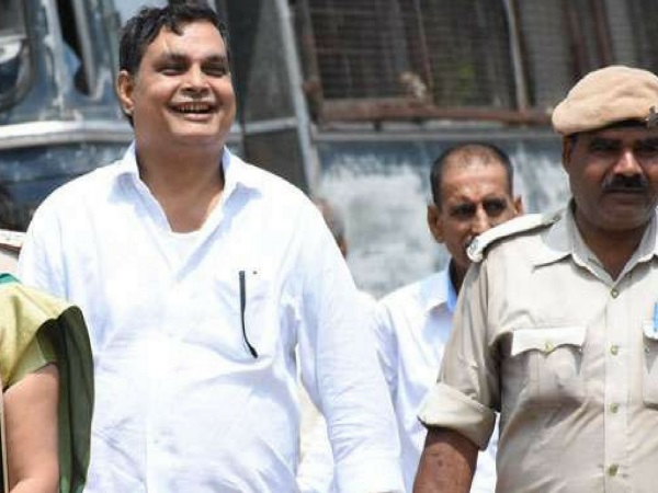 11 महिलाएं कहां गई इसका अभी तक कोई पता नहीं चला