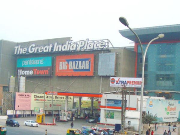 girl commit suicide in gip mall noida girl commit suicide in gip mall noida