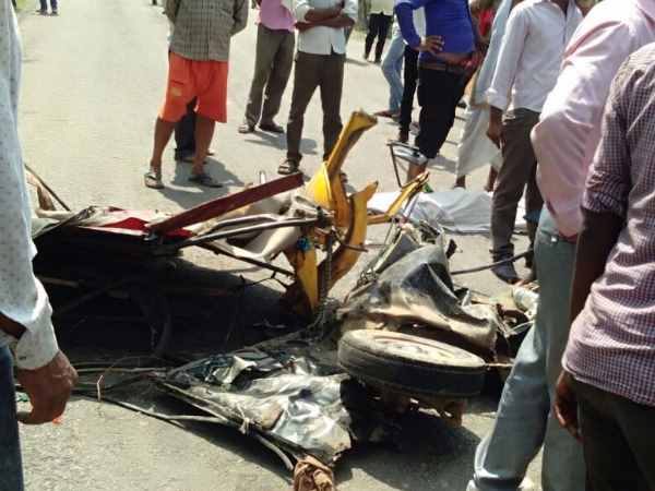 Eight people died in road accident in Chitrakoot Eight people died in road accident in Chitrakoot